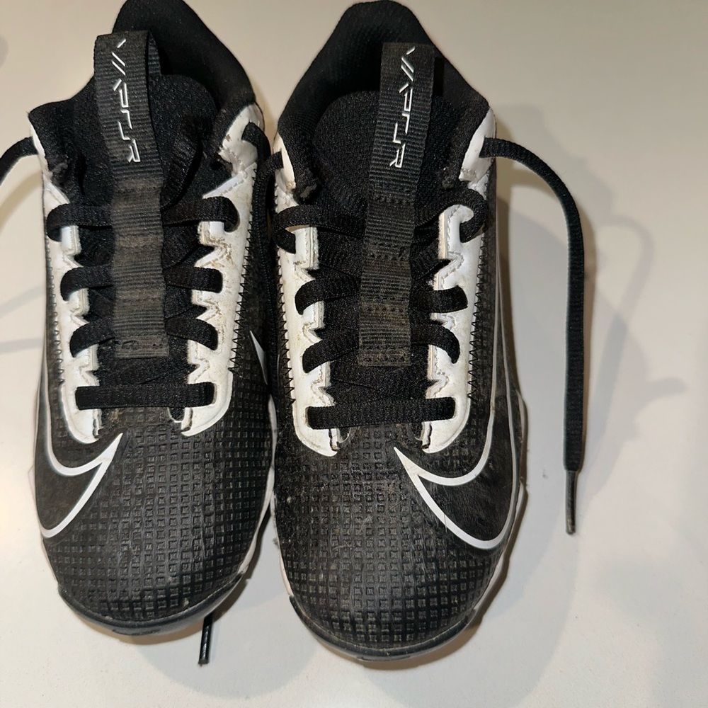 Nike Kids Black and White Sneakers